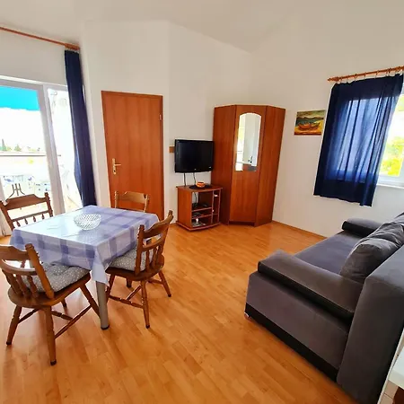 Silvana Трогир