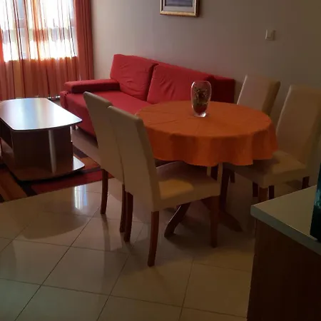 Silvana Трогир